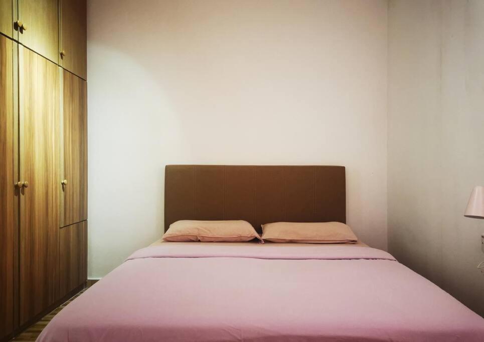Cozy Near-beach - Lazycats' Den Apartment Batu Ferringhi